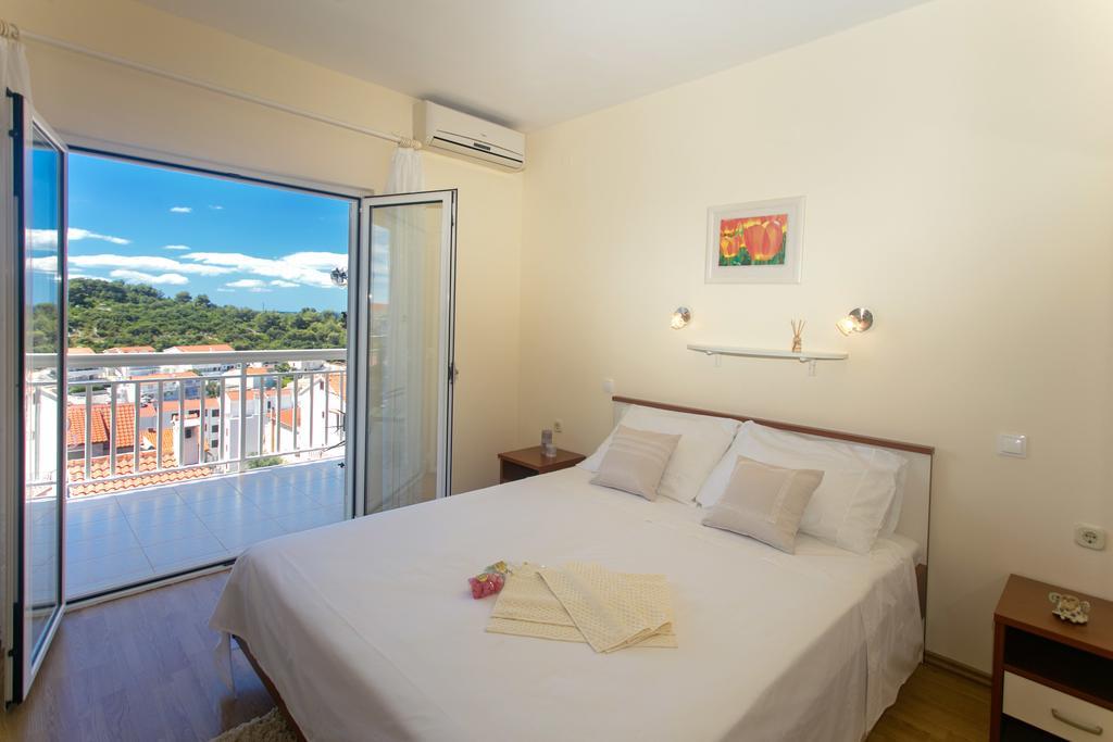 Vucic Apartments Hvar Town Exterior photo
